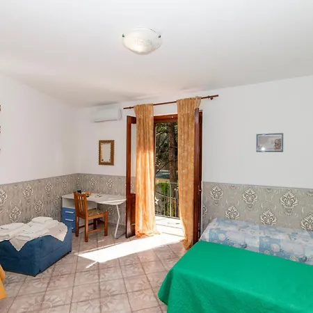 Dream House Pensjonat 3*