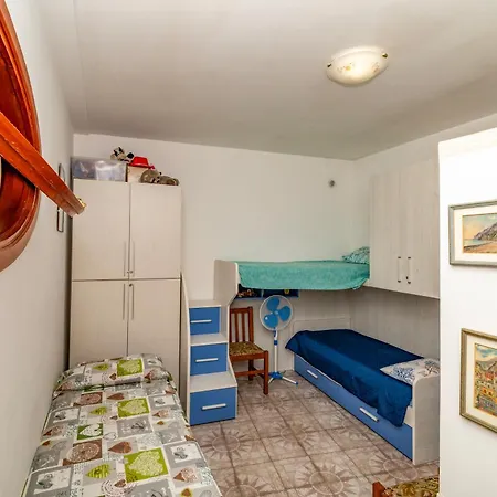 Dream House 3*