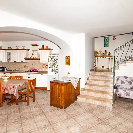 بيت ضيافة Dream House بوسيتانو